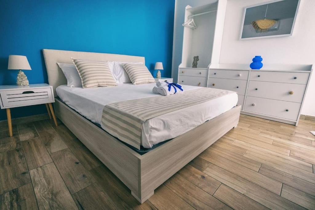 Ad Un Passo Dal Molo Apartment Porto Torres Luaran gambar